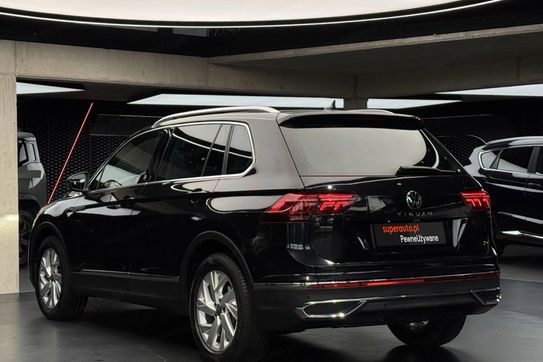 Volkswagen Tiguan 1.5 eTSI Elegance DSG