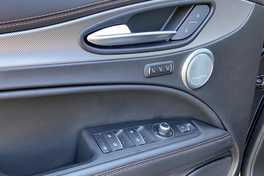 Alfa Romeo Stelvio Intensa Q4