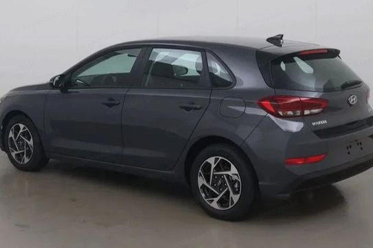 Hyundai i30 1.6 T-GDI Modern DCT