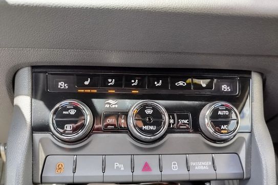 Skoda Karoq 1.5 TSI ACT Sportline DSG