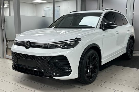 Volkswagen Tiguan R-Line Plus 2.0 TSI 4Mot. DSG