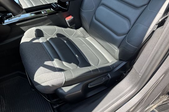 Citroen C4 X Shine 1.2 PureTech S&S EAT8