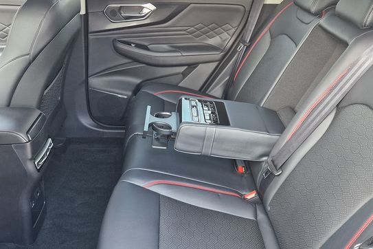 Baic Beijing 7 1.5T Luxury DCT