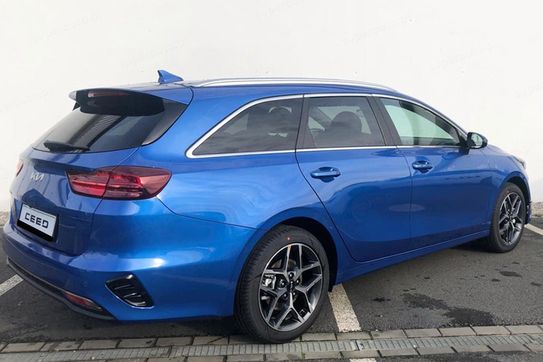 Kia Ceed 1.5 T-GDI Tribute