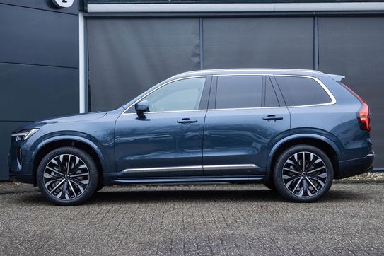 Volvo XC90 B5 AWD Ultra Bright 7os