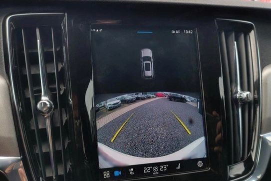 Volvo V90 Cross Country B4 D AWD