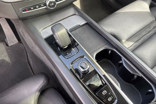 Volvo XC60 T6 PHEV AWD Plus Bright