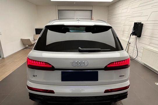 Audi Q7 60 TFSI e quattro S Line
