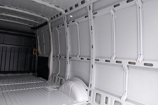 Iveco Daily 35S18 16m3 L4H2