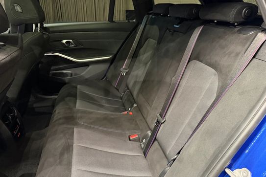 BMW Seria 3 Touring 330i xDrive M Sport
