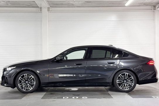 BMW Seria 5 520d M Sport