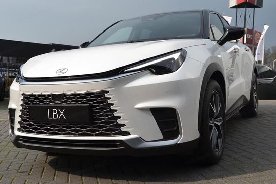 Lexus LBX Cool 1.5 Hybrid