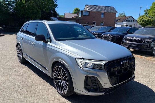 Audi Q7 55 TFSI e quattro S Line