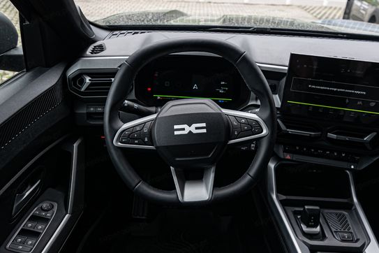 Dacia Bigster Journey 1.8 Full Hybrid