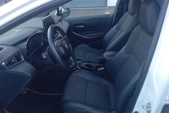 Toyota Corolla 1.8 Hybrid Style