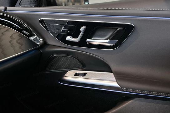 Mercedes Klasa E 220 d  4-Matic AMG