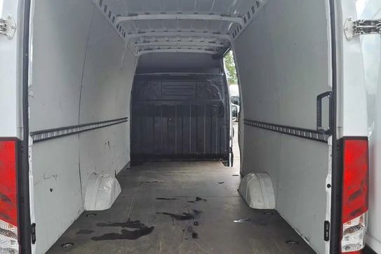Iveco Daily 2.3 35S14 V Hi-Matic (16m3)