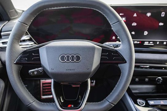 Audi A5 e-Hybrid quattro