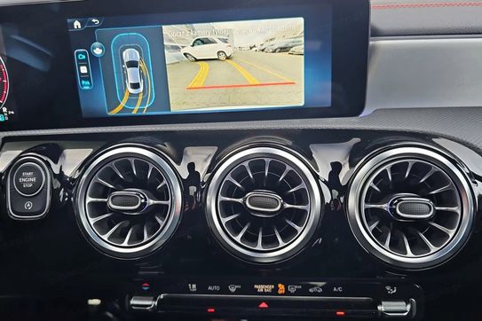 Mercedes CLA 200 AMG Line