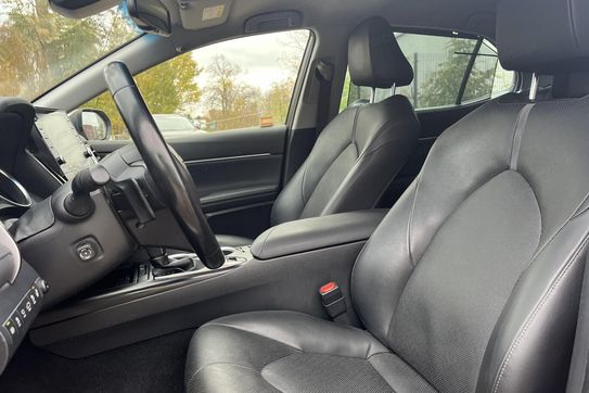 Toyota Camry 2.5 Hybrid Executive CVT