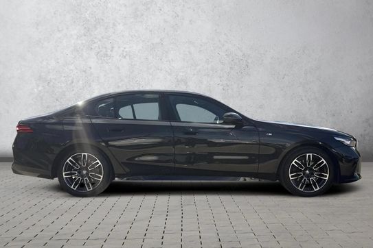 BMW Seria 5 520i mHEV M Sport  aut