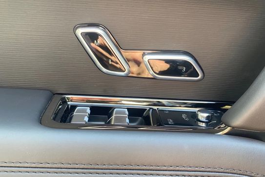 Land Rover Range Rover Sport D300 Dynamic SE