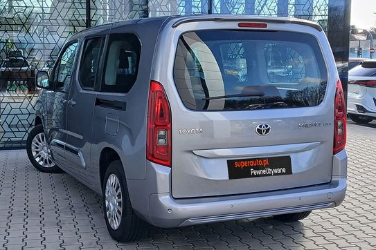 Toyota Proace City Verso Long L2H1 Business