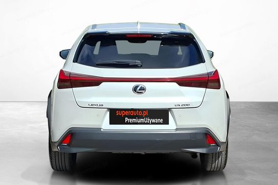 Lexus UX 200