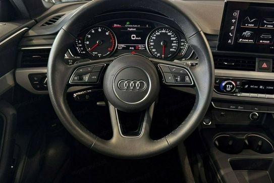 Audi A4 35 TFSI S tronic