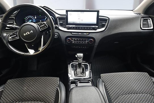 Kia Ceed 1.6 Gdi Phev Business Line Dct