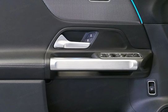 Mercedes GLB 200