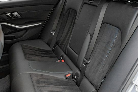 BMW Seria 3 320d xDrive mHEV M Sport aut