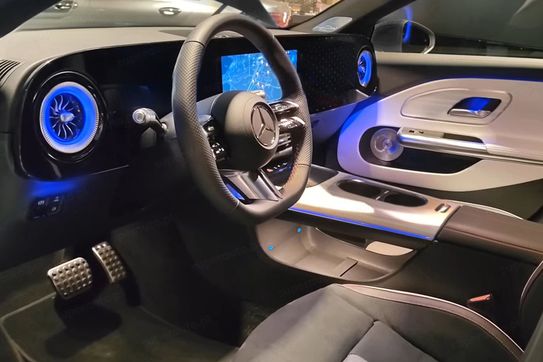 Mercedes CLA 220 4-Matic AMG Line