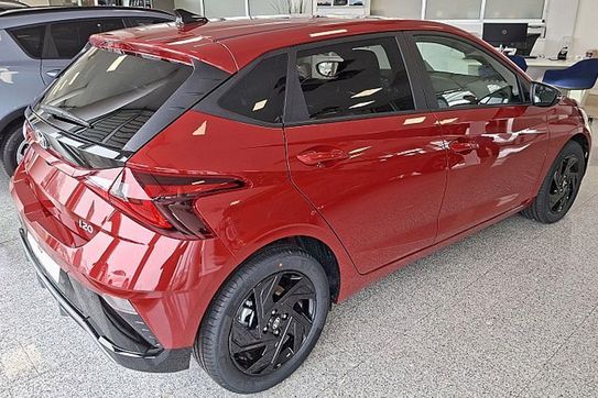 Hyundai i20 1.0 T-GDi Modern Black DCT