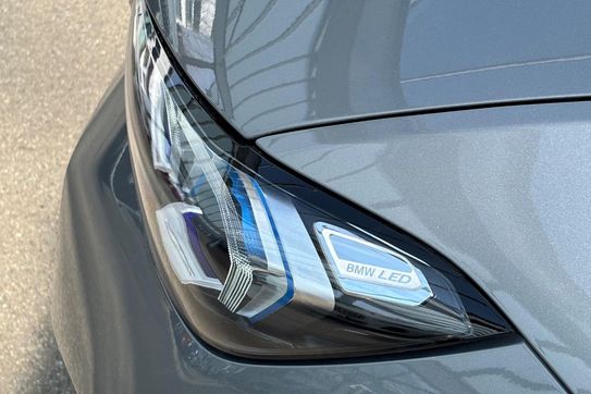 BMW Seria 3 318i M Sport