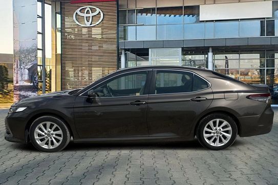 Toyota Camry 2.5 Hybrid Comfort Cvt