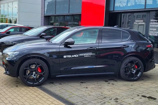 Alfa Romeo Stelvio Turbo Veloce Q4