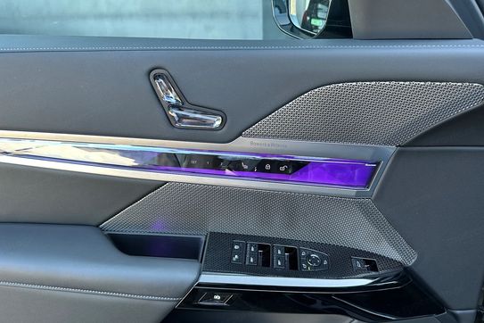 BMW i7 105.7kWh M70 xDrive