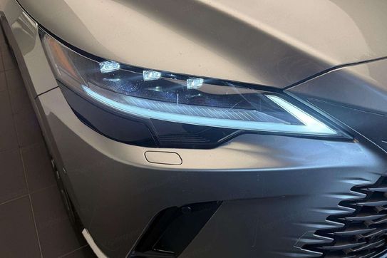 Lexus RX 450h+ Omotenashi 2.5 Hybrid Plug-in