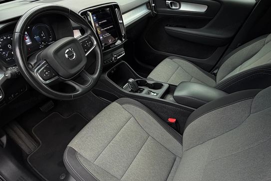Volvo XC40 T5 Plug-In Hybrid Inscription Expression