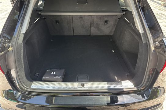 Audi A4 35 TFSI Advanced