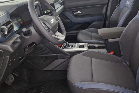 Dacia Bigster Expression 1.8 Full Hybrid