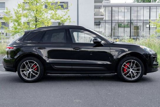 Porsche Macan S
