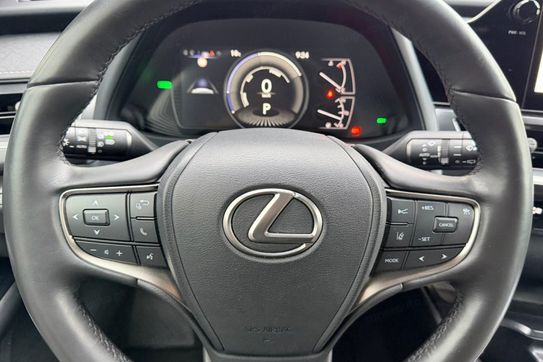 Lexus UX 300h F Sport Design Hybrid Dynamic Force