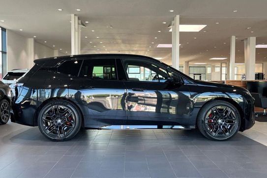 BMW iX xDrive45