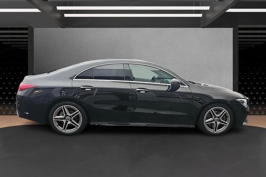 Mercedes CLA 200 AMG Line