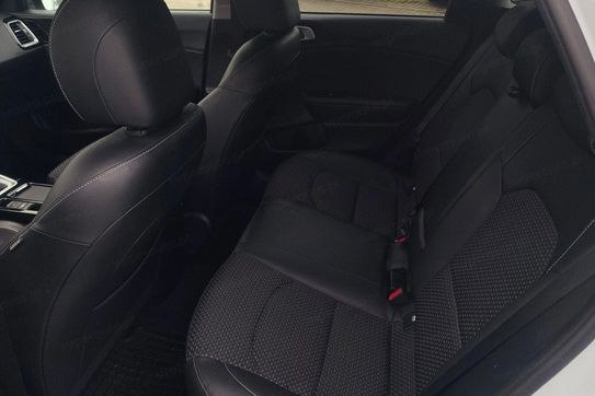 Kia Ceed 1.5 T-GDI L Business Line DCT