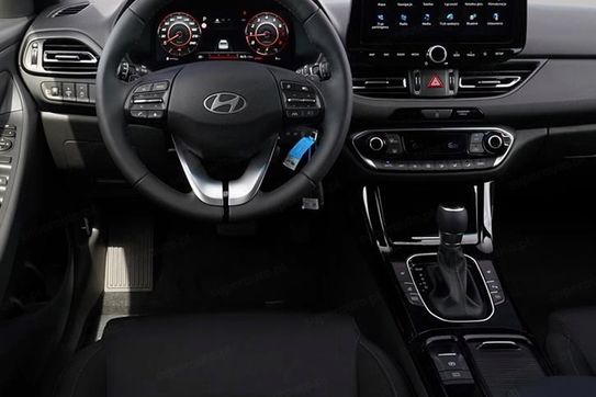 Hyundai i30 1.5 T-GDI 48V Smart DCT