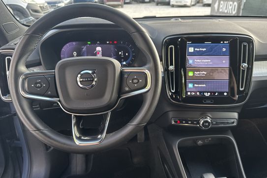 Volvo XC40 B3 Plus Dark