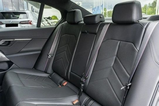 BMW Seria 5 520d xDrive M Sport
